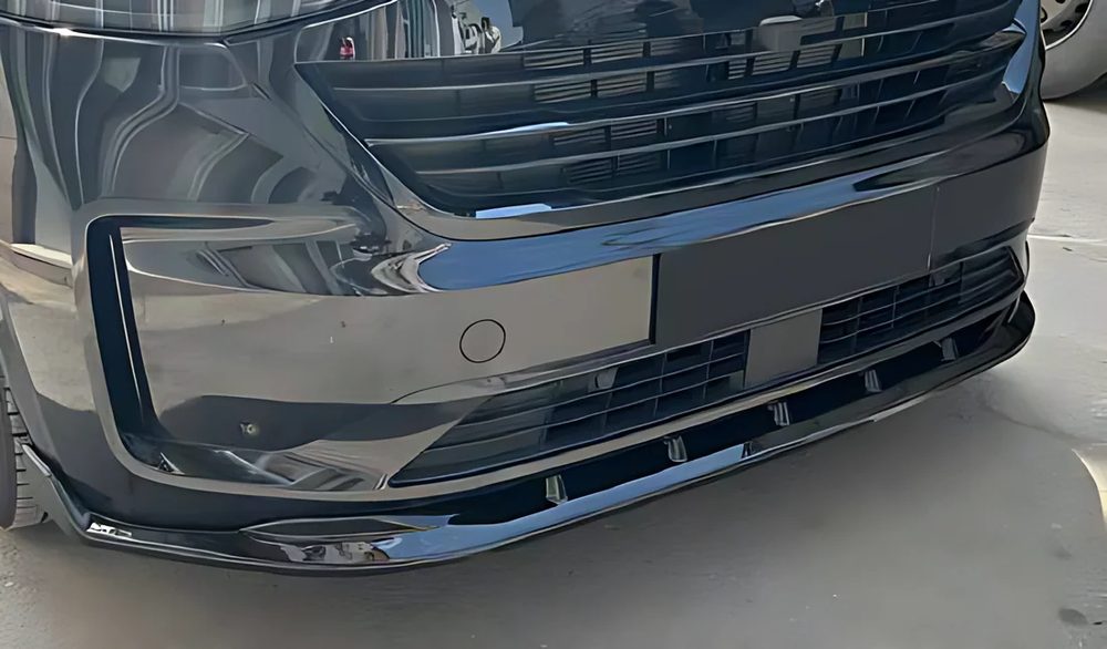 Ön Tampon Lip (Splitter) V5 – VW Transporter T7 2025+