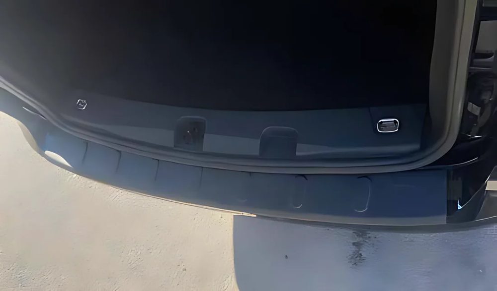 Arka Tampon Koruma Eşiği – VW Caddy MK5 2021+