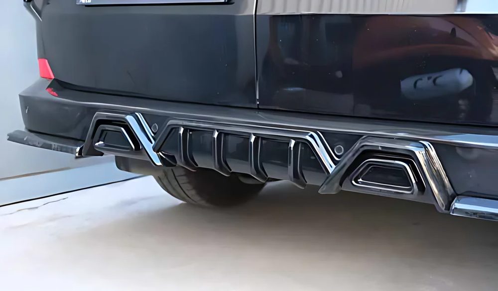 Arka Tampon Difüzörü – VW Transporter T7 2025+