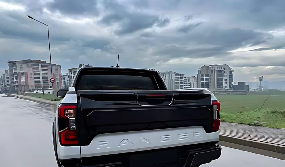 Bagaj Kapağı Kaplaması (Tam) – Ford Ranger 2022+
