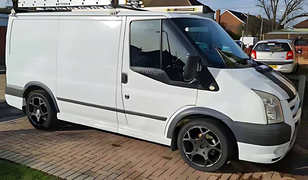 Çamurluk Kaplama Seti – Ford Transit MK7 2007-2013