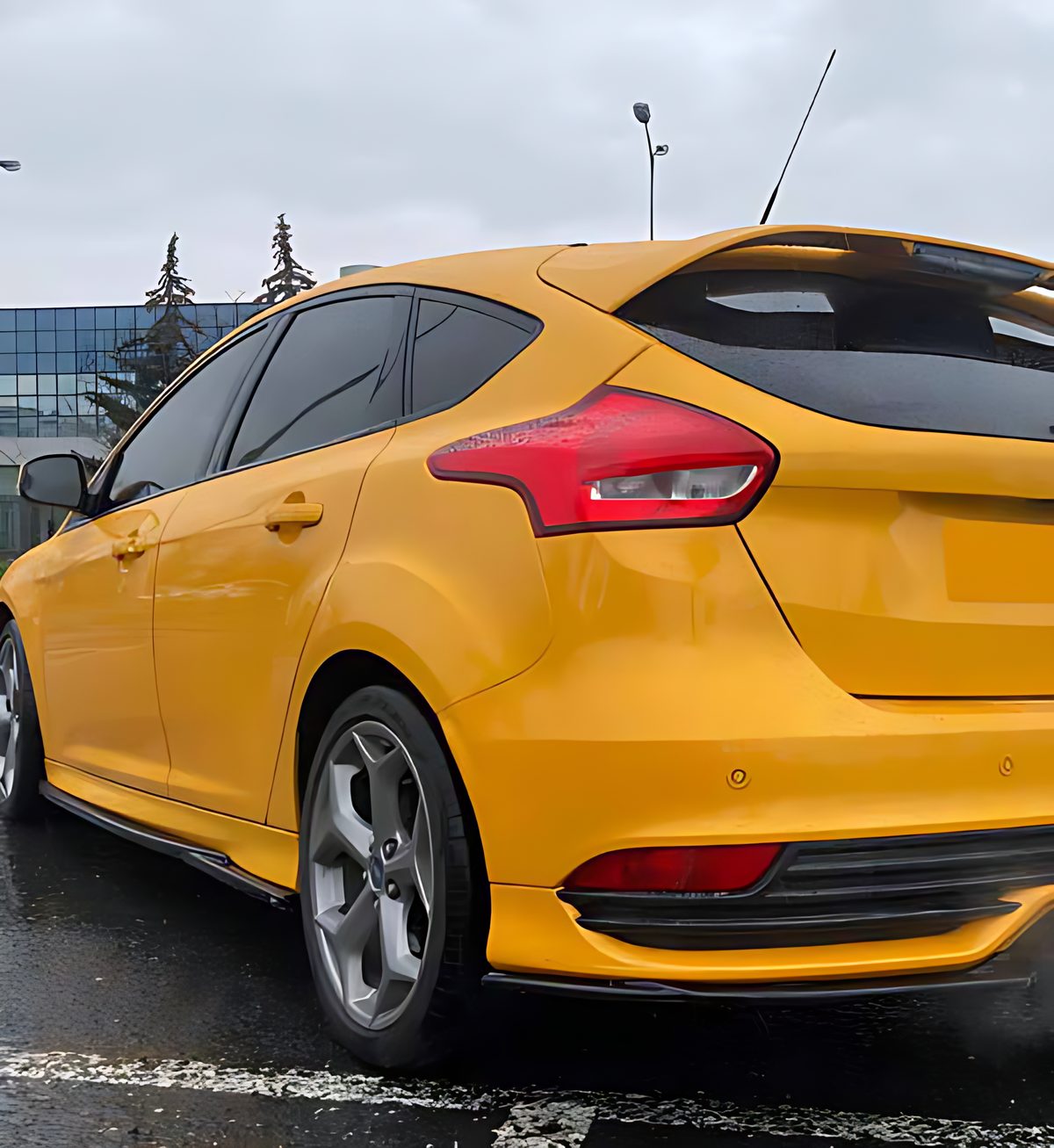 Ford Focus ST MK3 2015-2018 body kit 2