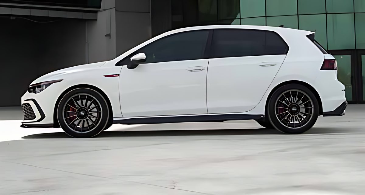 VW Golf 8 GTI / GTE / R-Line 2020-2024 body kit 2